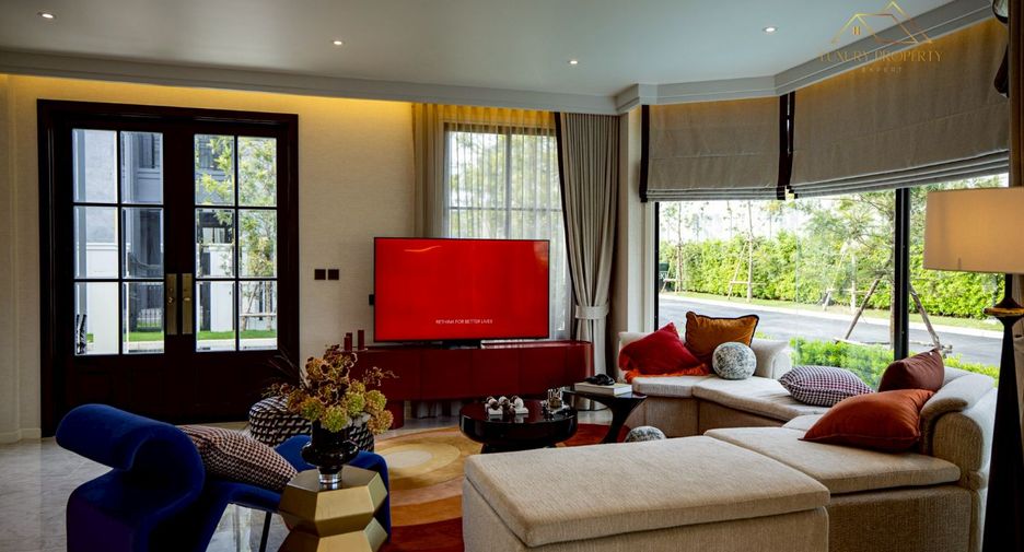 For sale 4 bedrooms house in East Pattaya, Pattaya