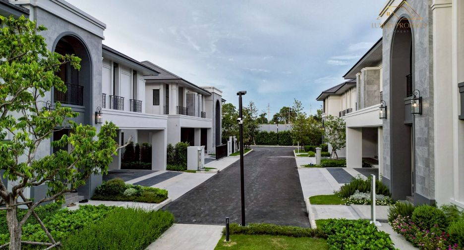 For sale 4 bedrooms house in East Pattaya, Pattaya