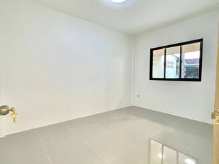 Продажа 2 спальни таунхаус в Si Racha, Чонбури