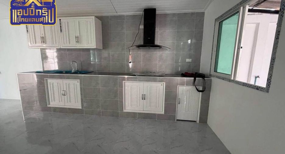For sale 3 bedrooms house in Si Racha, Chonburi