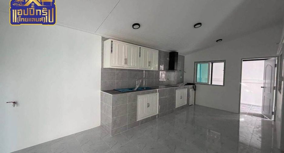 For sale 3 bedrooms house in Si Racha, Chonburi