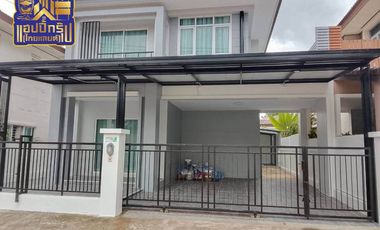 For sale 3 bedrooms house in Si Racha, Chonburi