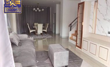 For sale 3 bedrooms house in Si Racha, Chonburi
