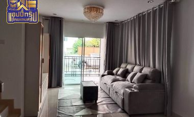 For sale 3 bedrooms house in Si Racha, Chonburi