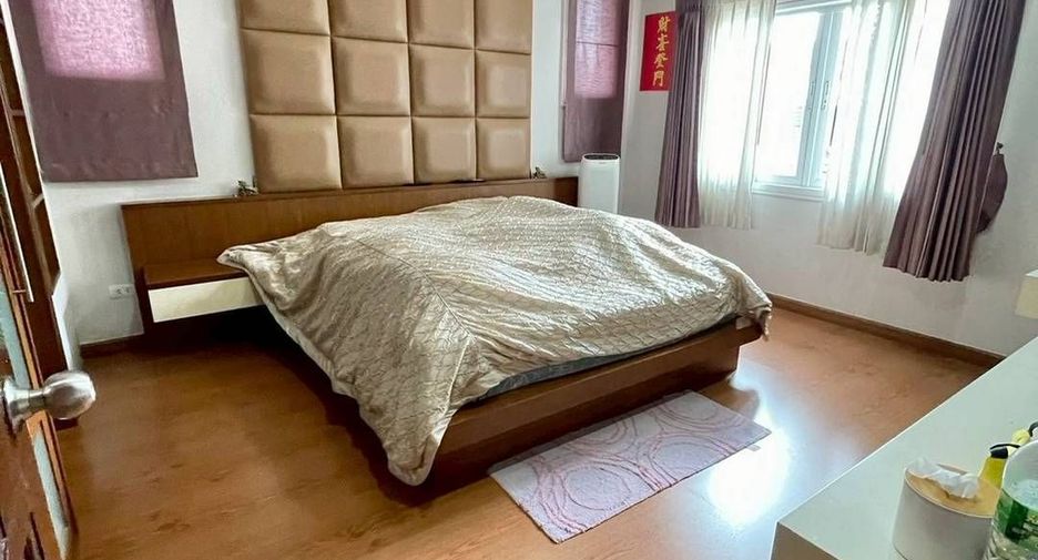 À vendre 3 chambres maison à Mueang Chon Buri, Chonburi
