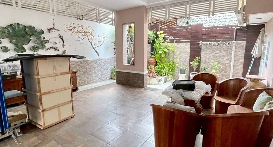 À vendre 3 chambres maison à Mueang Chon Buri, Chonburi