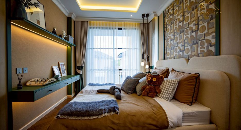 For sale 5 bedrooms house in East Pattaya, Pattaya