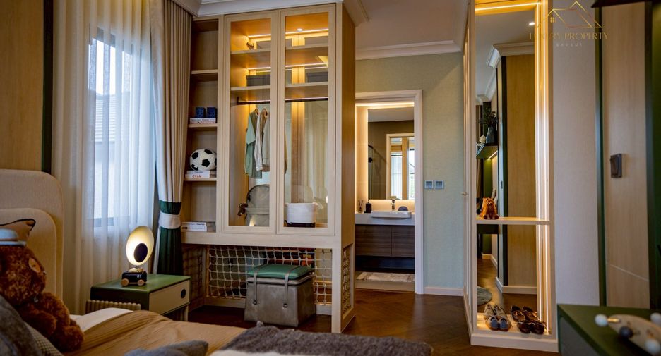 For sale 5 bedrooms house in East Pattaya, Pattaya