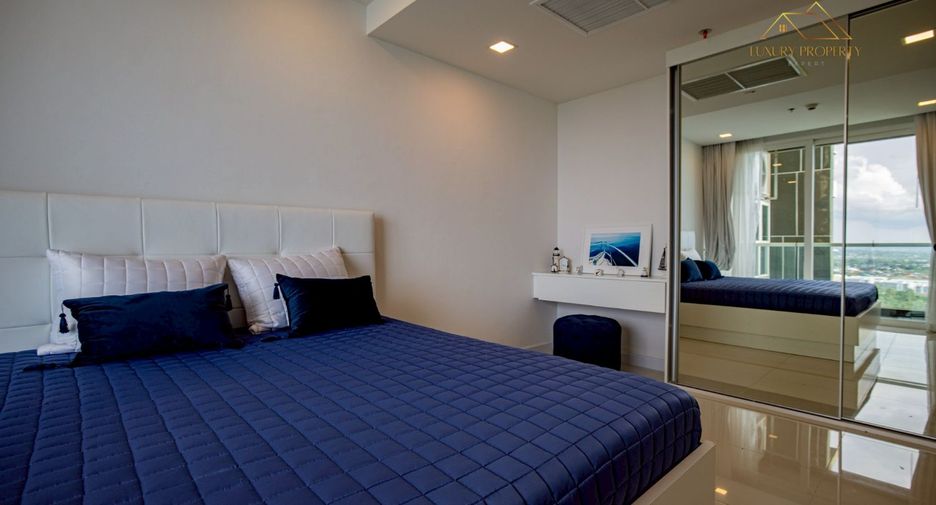For sale 3 bedrooms condo in Sattahip, Chonburi