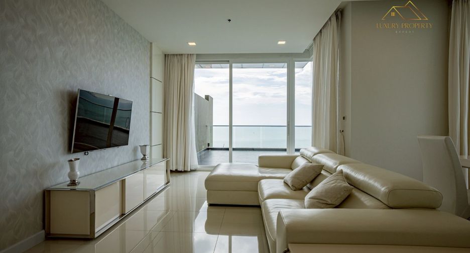 For sale 3 bedrooms condo in Sattahip, Chonburi