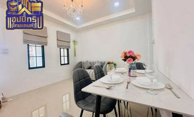For sale 2 bedrooms townhouse in Si Racha, Chonburi