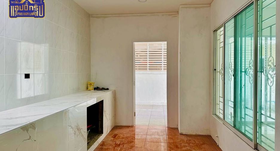 For sale 3 bedrooms house in Si Racha, Chonburi