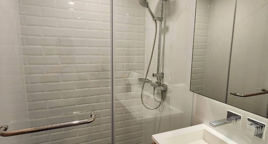 For rent 1 bed condo in Huai Khwang, Bangkok