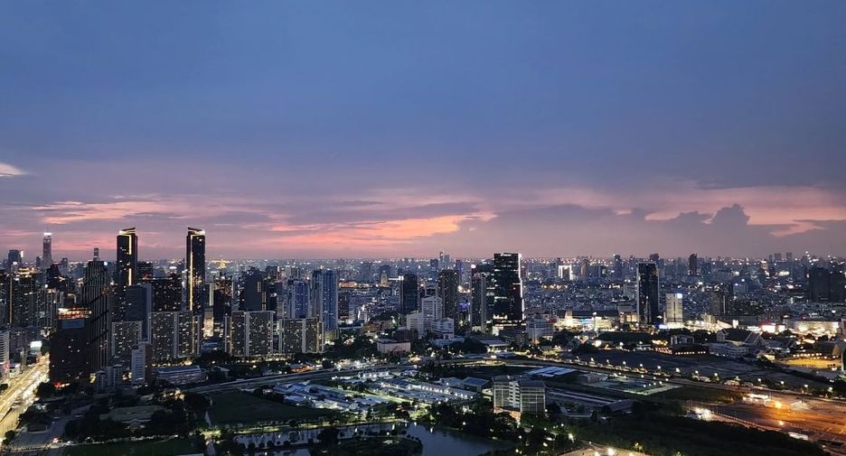 For rent 1 bed condo in Huai Khwang, Bangkok