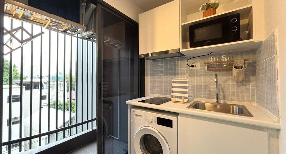 For rent 1 Beds condo in Phra Khanong, Bangkok