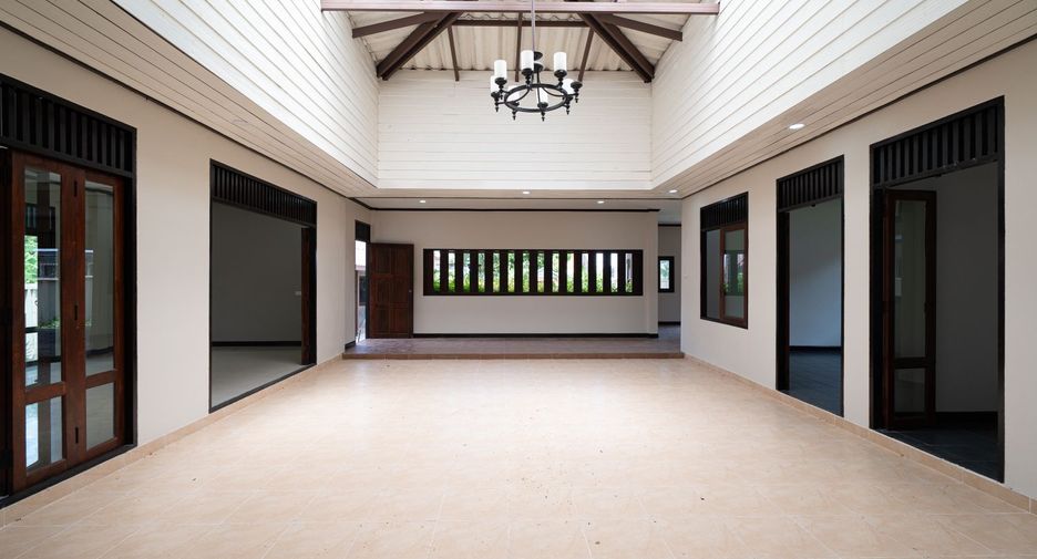For sale 3 ベッドルーム house in East Pattaya, Pattaya