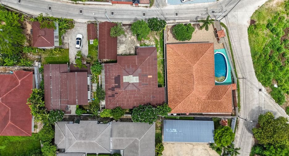 For sale 3 ベッドルーム house in East Pattaya, Pattaya