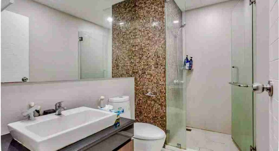 Condo en venta de 2 habitaciones en Pratumnak, Pattaya