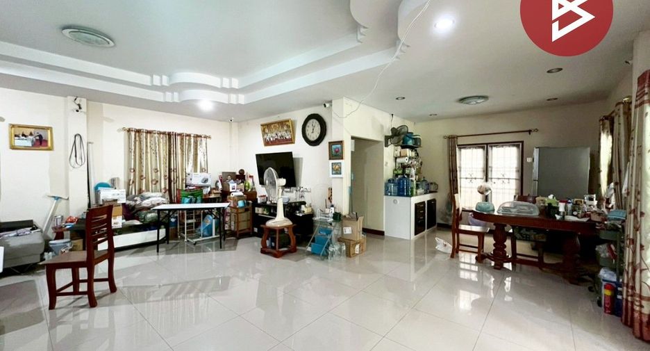 Casa en venta de 3 habitaciones en Ban Chang, Rayong