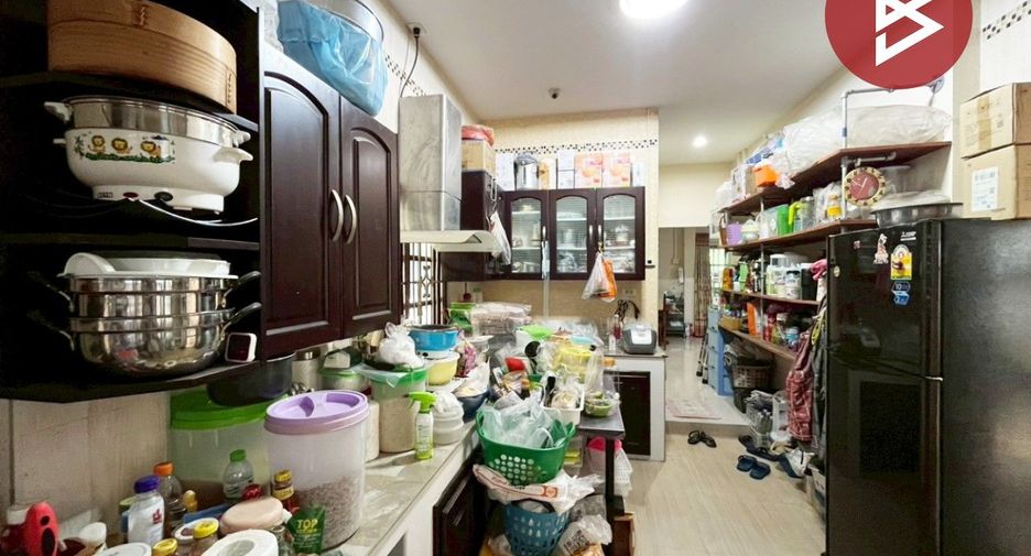 Casa en venta de 3 habitaciones en Ban Chang, Rayong
