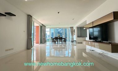 For rent 3 bedrooms condo in Khlong Toei, Bangkok