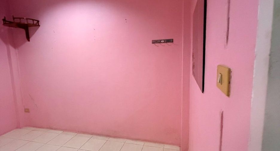 For sale 3 bedrooms townhouse in Bang Bua Thong, Nonthaburi