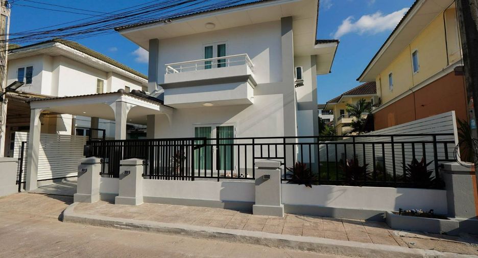 For sale 3 ベッドルーム house in Jomtien, Pattaya