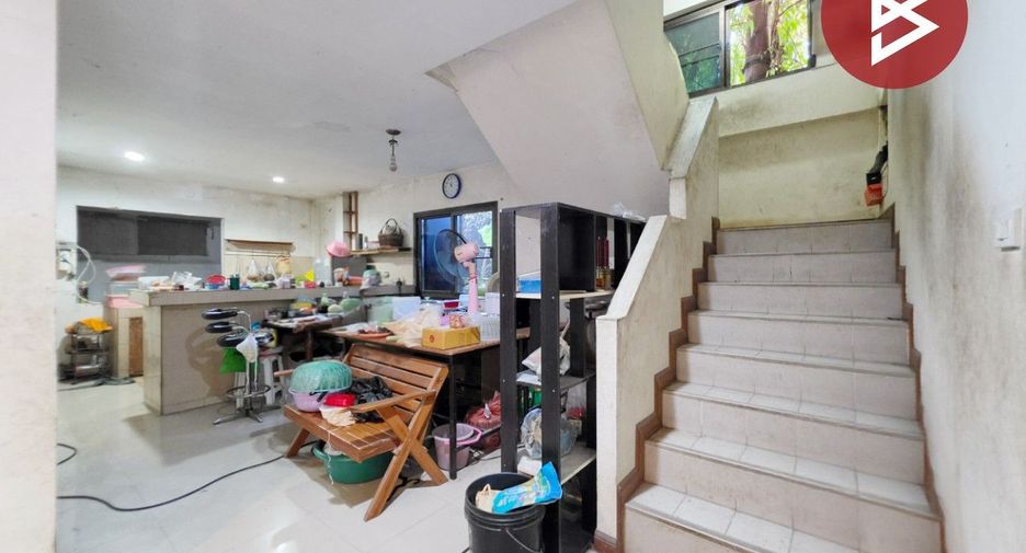 出售 6 卧室 独立屋 在 Lak Si, 曼谷