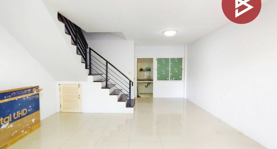À vendre 3 chambres maison de ville à Mueang Samut Sakhon, Samut Sakhon