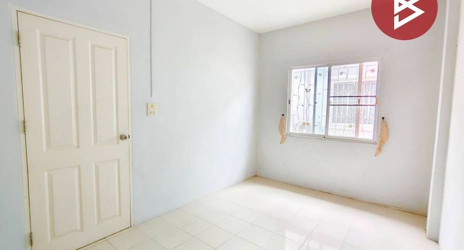 À vendre 3 chambres maison de ville à Mueang Samut Sakhon, Samut Sakhon