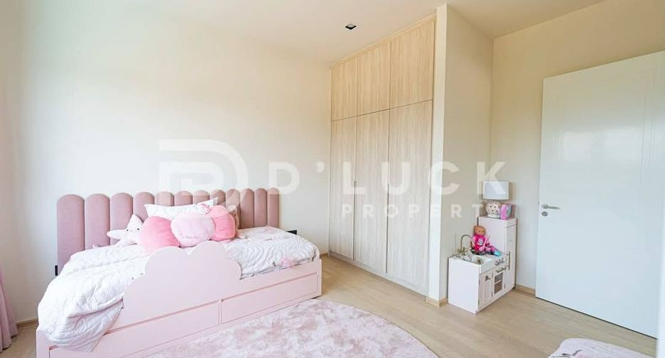 For sale 4 bedrooms house in Bang Lamung, Chonburi