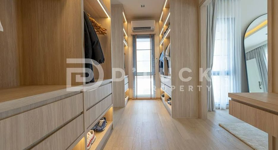 For sale 4 bedrooms house in Bang Lamung, Chonburi