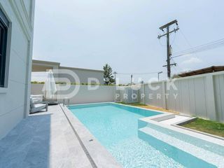 For sale 4 bedrooms house in Bang Lamung, Chonburi