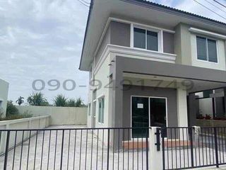 À louer 3 chambres maison à Lam Luk Ka, Pathum Thani
