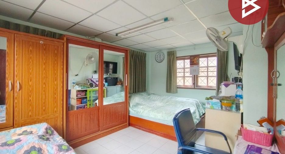 Haus zum Kauf mit 4 Zimmer in Sam Phran, Nakhon Pathom