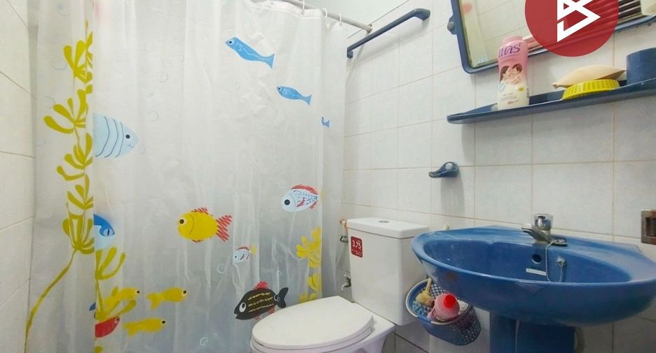 Haus zum Kauf mit 4 Zimmer in Sam Phran, Nakhon Pathom