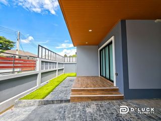 For rent and for sale 3 bedrooms house in Bang Lamung, Chonburi