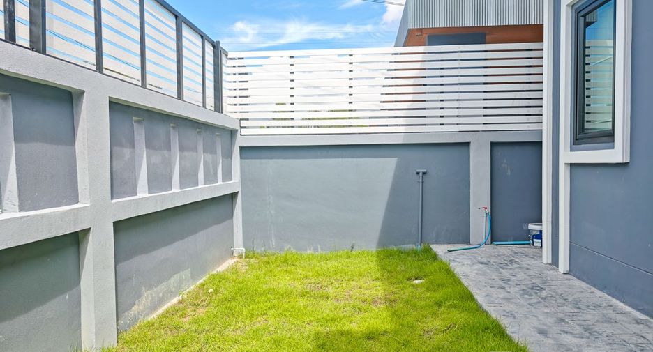 For rent そして for sale 3 ベッドルーム house in Jomtien, Pattaya