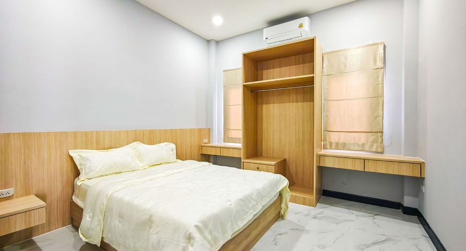 For rent そして for sale 3 ベッドルーム house in Jomtien, Pattaya