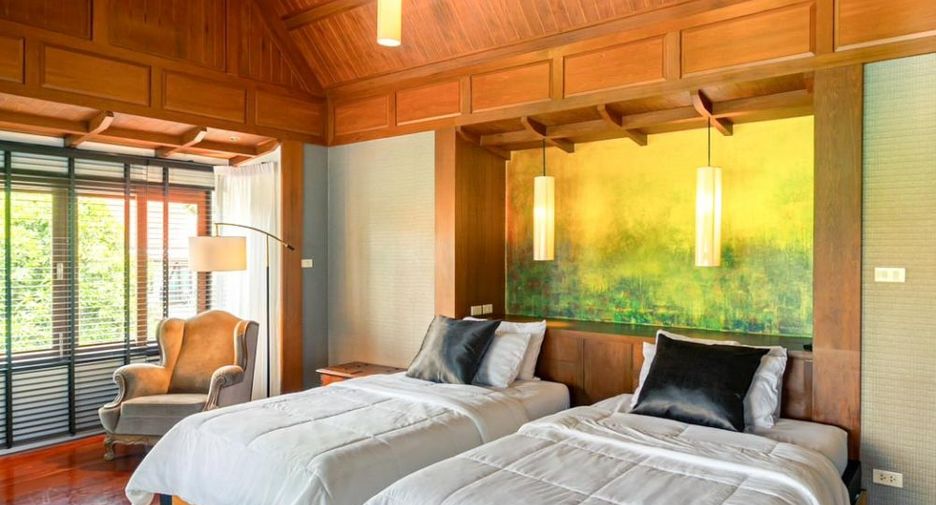 For sale 4 bedrooms villa in Jomtien, Pattaya