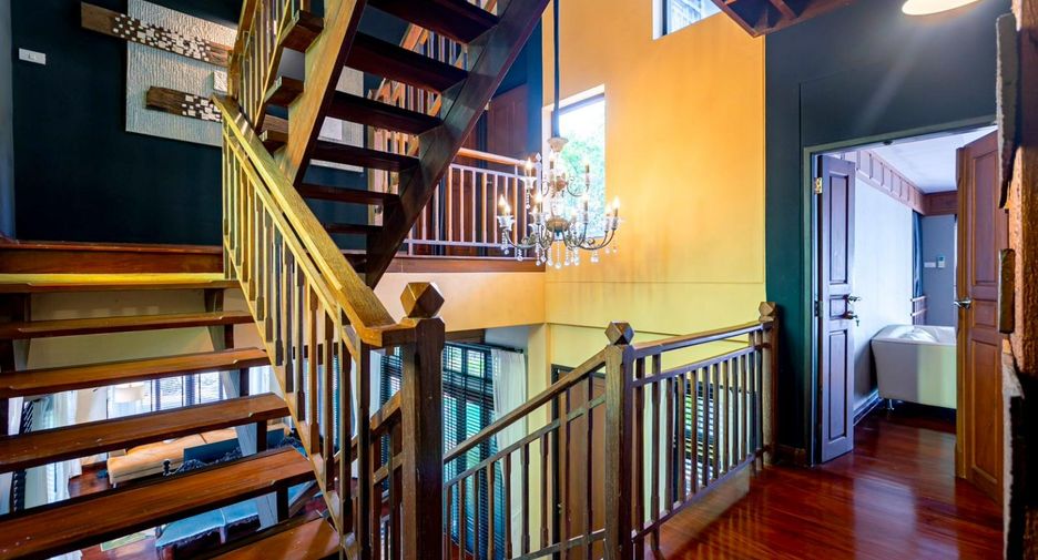 For sale 4 bedrooms villa in Jomtien, Pattaya