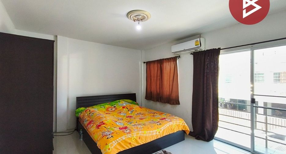 Casa adosada en venta de 2 habitaciones en Mueang Chon Buri, Chonburi
