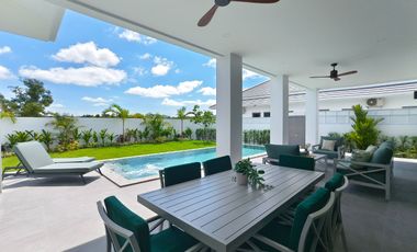 For sale 3 bedrooms villa in Hua Hin, Prachuap Khiri Khan