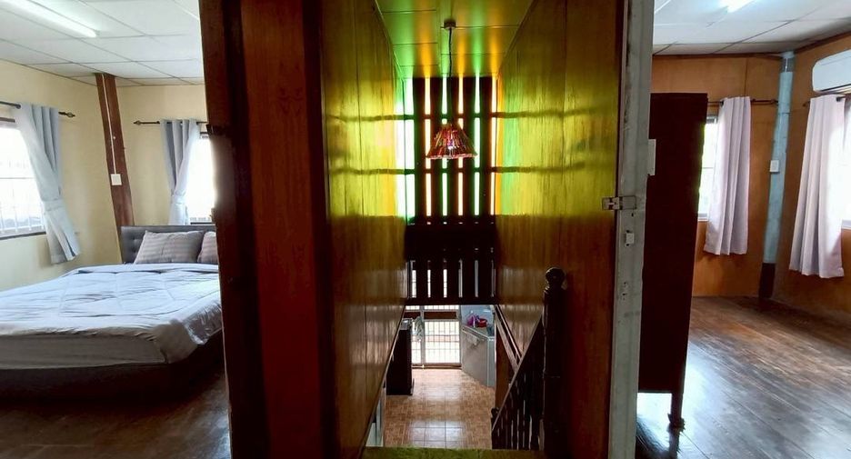 For rent 3 bedrooms house in Mueang Chiang Mai, Chiang Mai