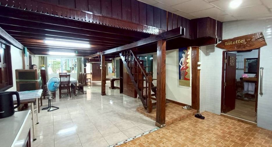 For rent 3 bedrooms house in Mueang Chiang Mai, Chiang Mai