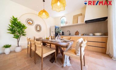 For sale 4 bedrooms house in Jomtien, Pattaya