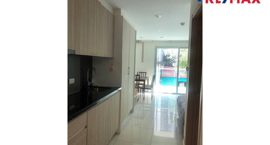 For sale 1 bed condo in Pratumnak, Pattaya