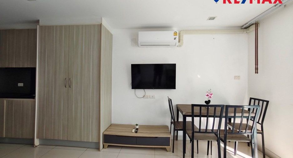 For sale 1 bed condo in Pratumnak, Pattaya
