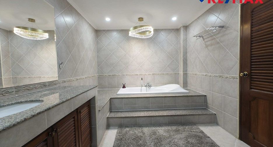 For sale 1 bed condo in Jomtien, Pattaya