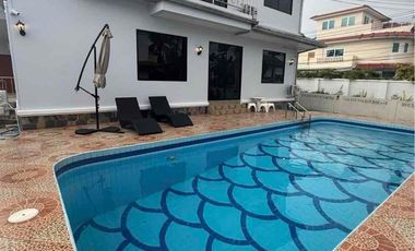 For sale studio house 